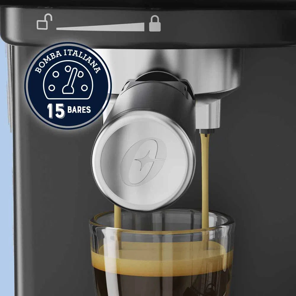 Cafetera automática de espresso roja Oster PrimaLatte BVSTEM6603R Paquete 2 piezas