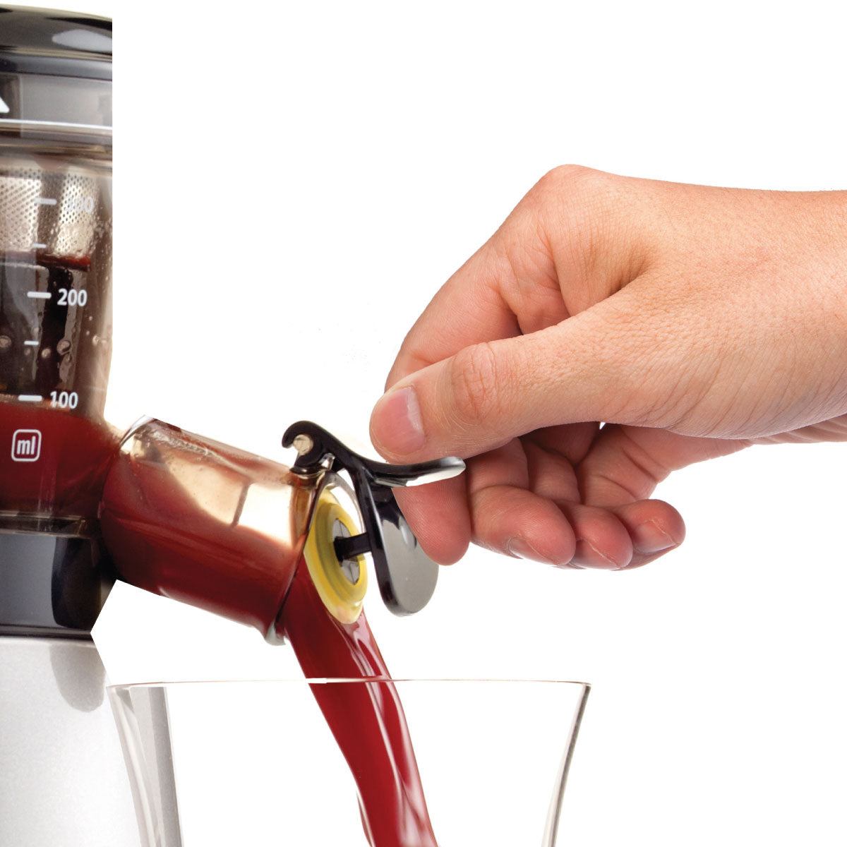 Extractor de Jugo Vertical Prensa Fría Plata Omega VSJ843QS