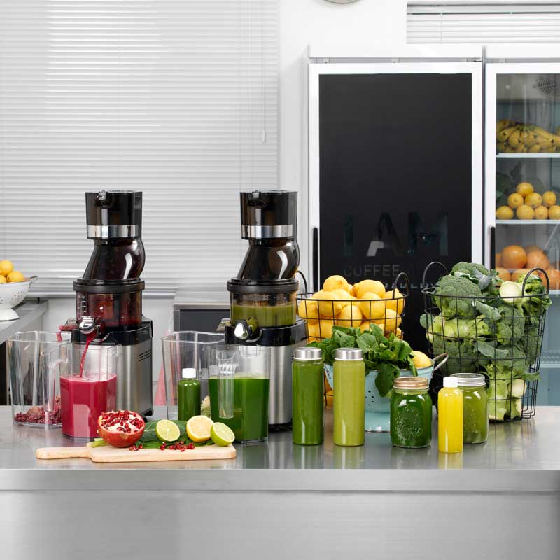 Extractor De Jugo Prensa Fría Comercial Con 2 Cabezales Kuvings CS600