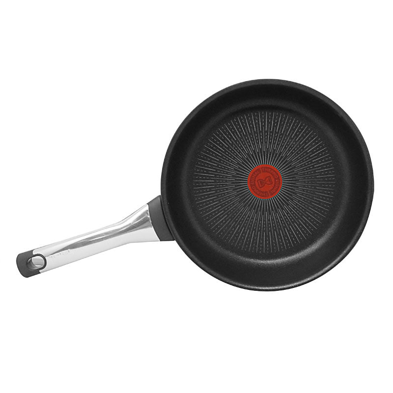 Sartén 30 cm Antiadherente Hard Titanium Pro Negro T-Fal G2690782 (Caja de 6 Piezas)