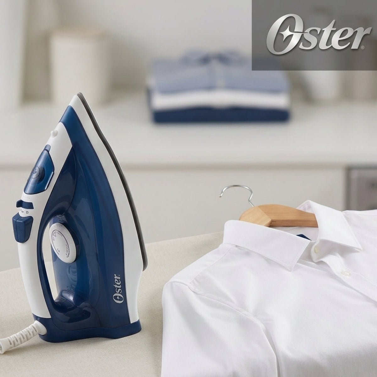 Plancha De Vapor Suela Cerámica Azul Oster Gcstbs5051