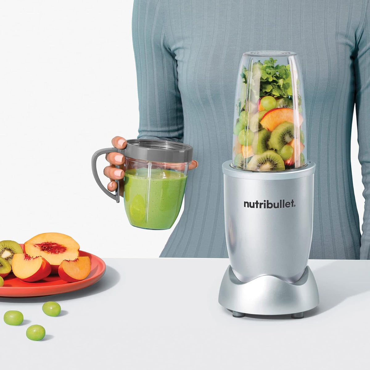 Licuadora Procesador Nutribullet 5 Pzas 600 W Plata 102580